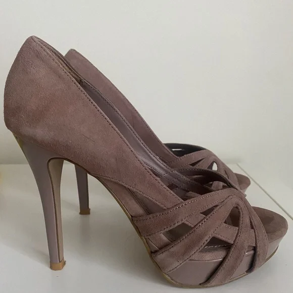 Steve Madden Loyyall Peep Toe Ultra High Heels Size 6.5 Blush Party Sexy Y2K - Picture 2 of 12